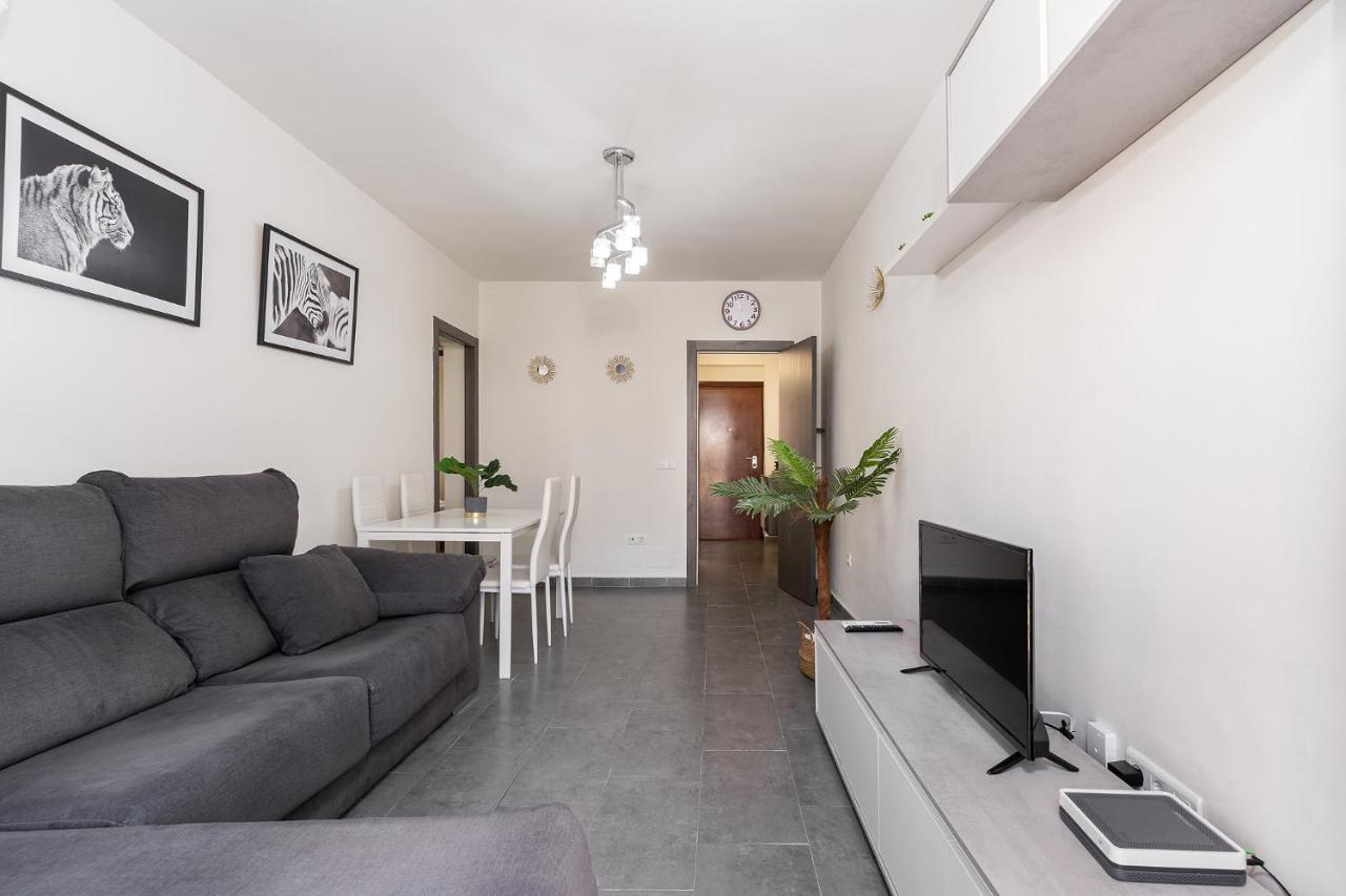 Blonzu Camerun Benalmadena Luaran gambar